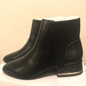 Kenzie short black stylish booties